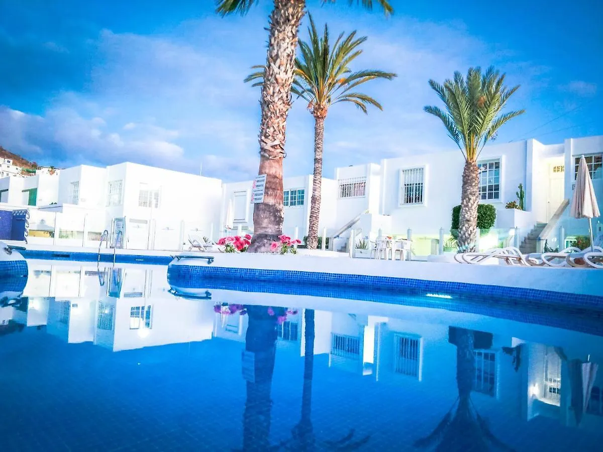 Renovated Flat With Balcony Near Las Vistas Beach Apartamento Playa de las Americas  Espanha