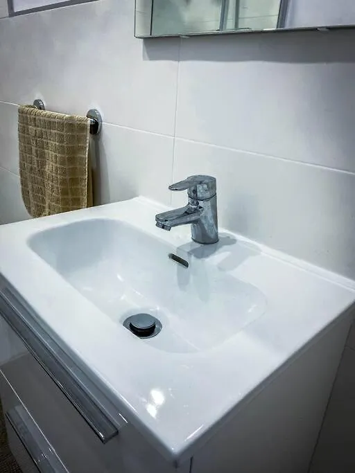 Apartament Renovated Flat With Balcony Near Las Vistas Beach Playa de las Americas  Hiszpania
